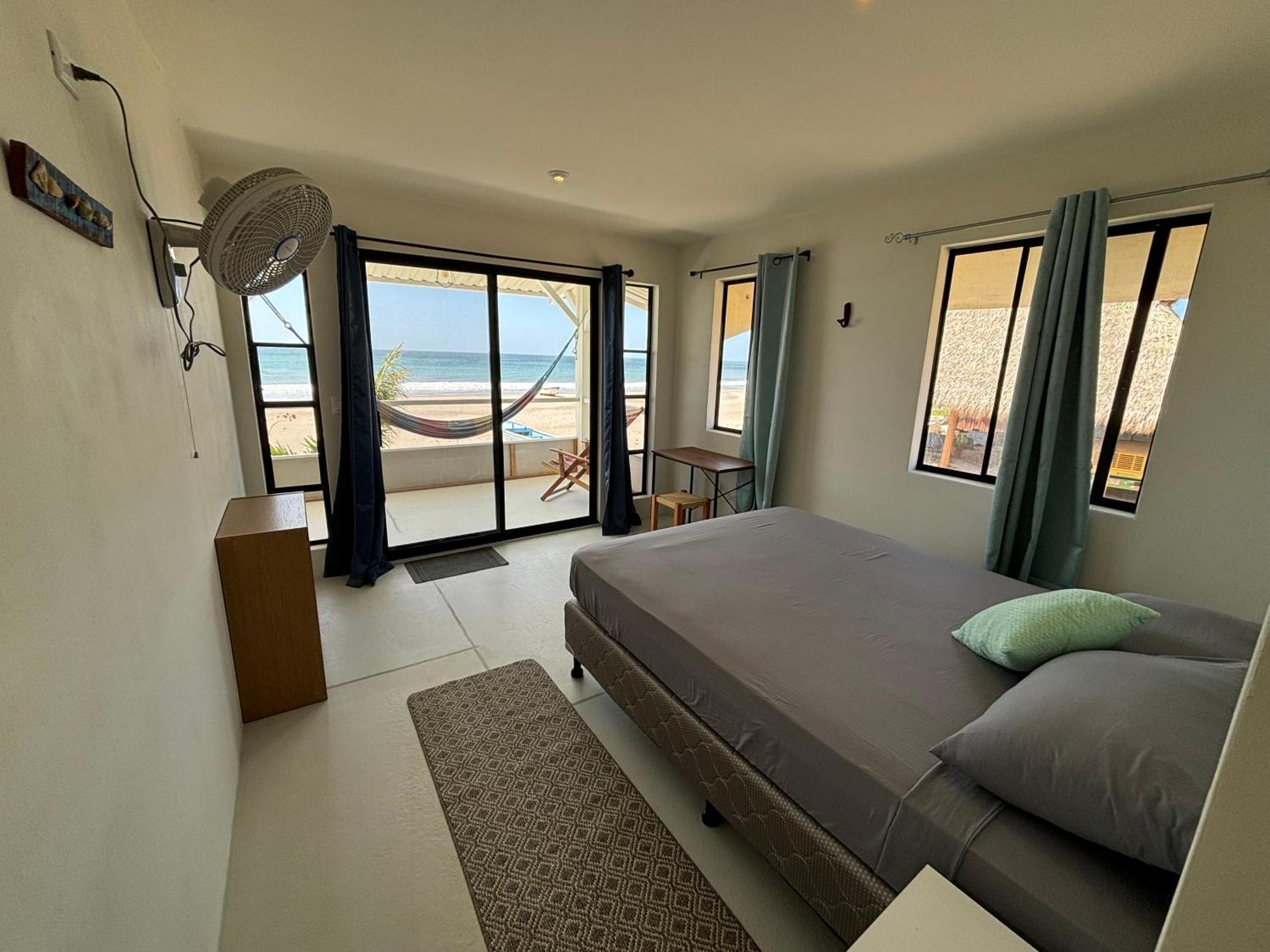 Stella Mar Oceanfront Hotel Попойо Екстериор снимка