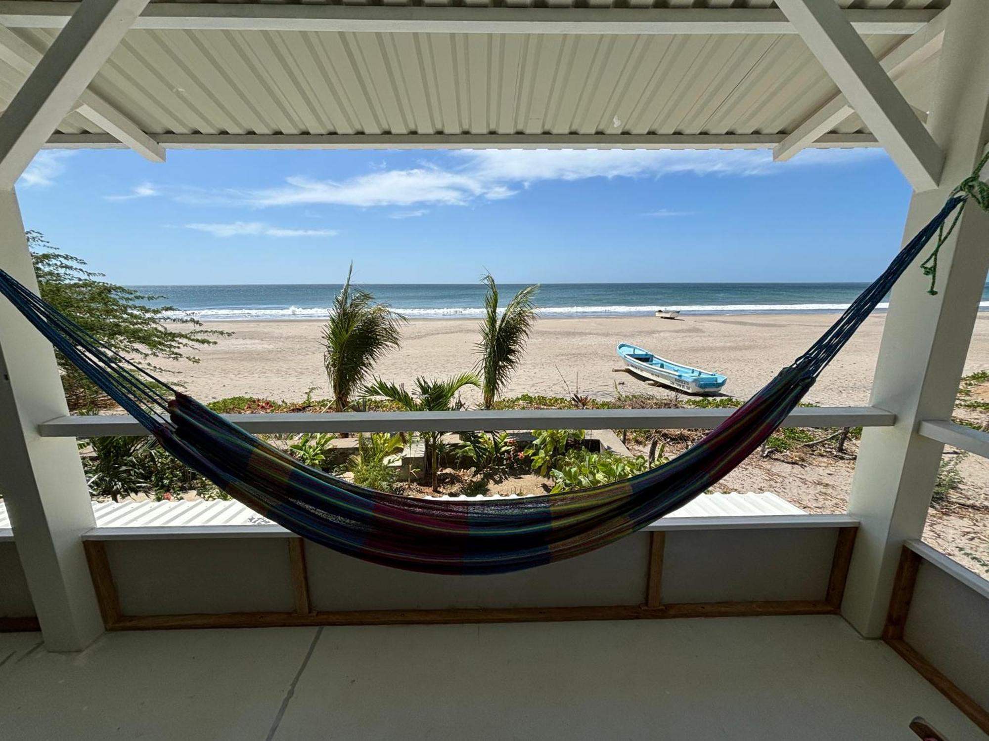 Stella Mar Oceanfront Hotel Попойо Екстериор снимка